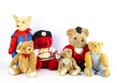 Lot 308 - A selection of teddy bears