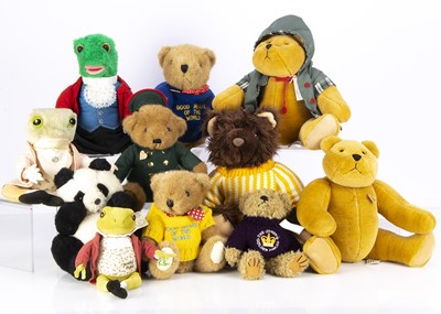 Lot 391 - Sixteen Collectors manufactured teddy bears