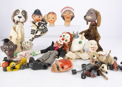 Lot 419 - Various puppets