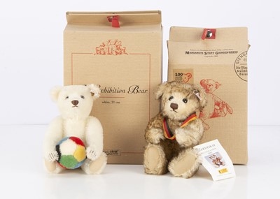 Lot 463 - A  Steiff limited edition The Exhibition Bear teddy bear