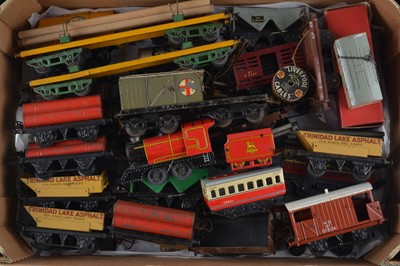 Lot 8 - Hornby 0 Gauge clockwork Locomotive and assorted Stock (qty in 2 boxes)