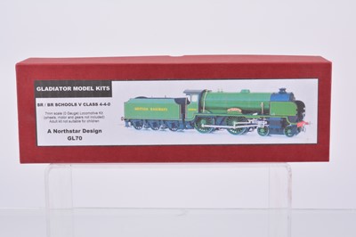 Lot 116 - A Finescale 0 Gauge SR/BR 'V' class 4-4-0 'Schools' Locomotive and Tender body kit by Northstar Design/Gladiator