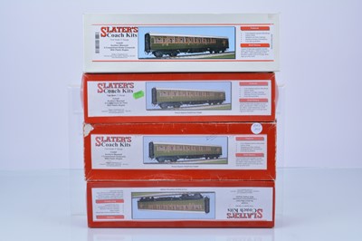 Lot 131 - Finescale 0 Gauge SR Maunsell Coach body kits by Slater's