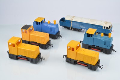 Lot 190 - Tri-ang Big Big 0 Gauge Locomotives (7)