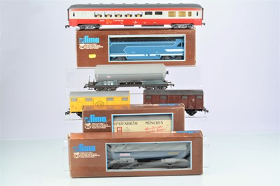 Lot 196 - Lima 0 Gauge 6572 SNCF blue 67001 Diesel Locomotive