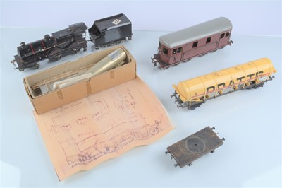 Lot 233 - Home-built and modified 0 Gauge Trains (qty)