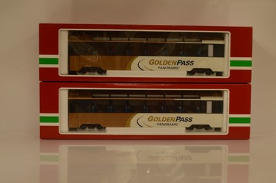 Lot 305 - LGB  G Gauge set of 2 MOB Golden Pass Panoramic Coaches (2)