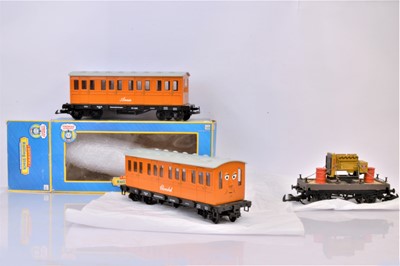 Lot 331 - Bachmann Thomas Coaches & Custom Wagon (3)