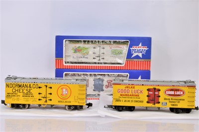 Lot 353 - USA Trains G Gauge American Food Product Themed Wagons (6)