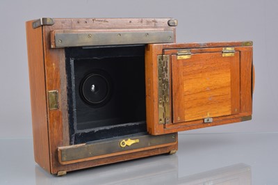 Lot 88 - A Special-Purpose Mahogany and Brass Wide Angle Quarter-Plate Camera