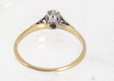 Lot 19 - An 18ct  gold and platinum diamond solitaire ring