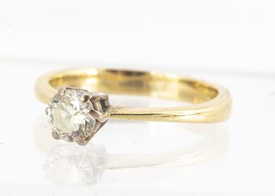 Lot 66 - A diamond solitaire in white claw high setting
