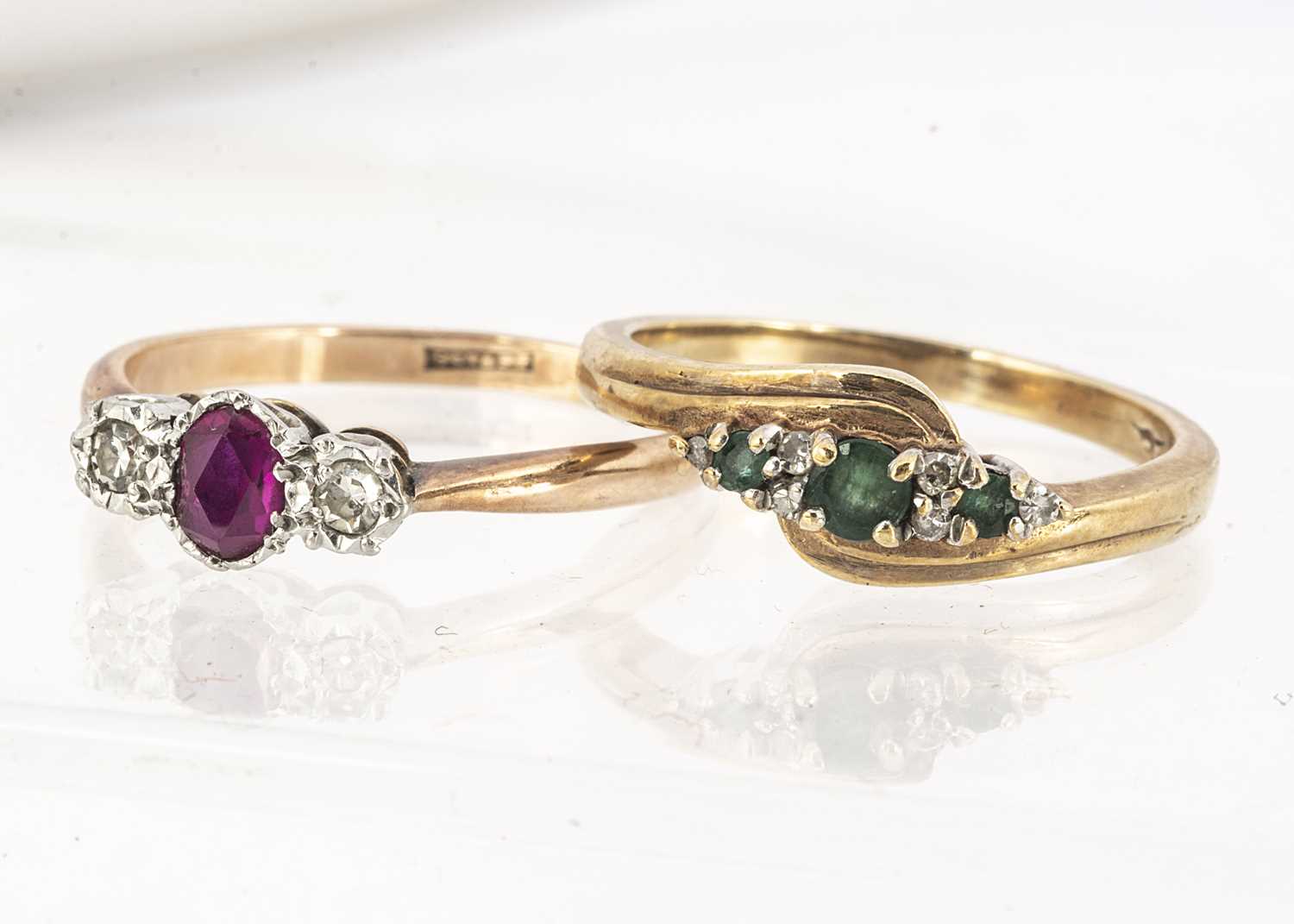 Lot 77 - Two gem set 9ct gold dress rings