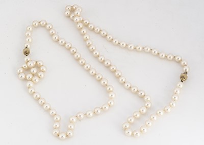 Lot 79 - Two 9ct gold clasp cultured pearl necklaces