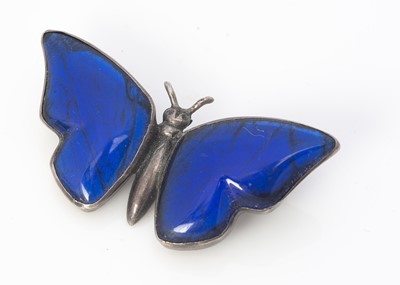 Lot 183 - An early 20th century butterfly brooch