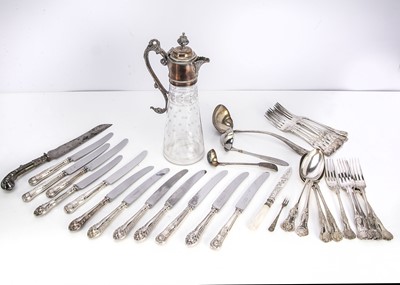 Lot 399 - A small group of silver plated flatware