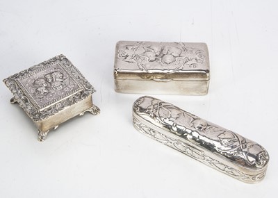 Lot 404 - Three Victorian and later silver vanity boxes