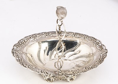 Lot 461 - A Victorian silver swing handled bon bon dish by SJ