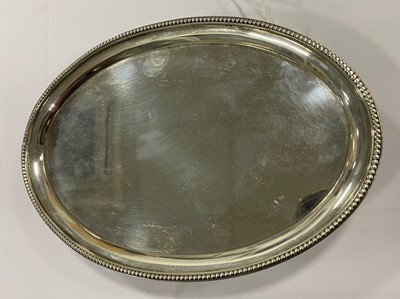 Lot 462 - A George III silver teapot stand by Robert Hennell
