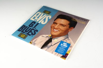 Lot 15 - Elvis Presley LP