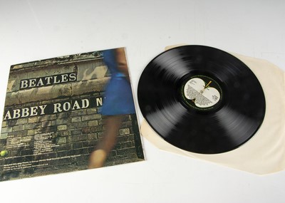 Lot 92 - The Beatles LP