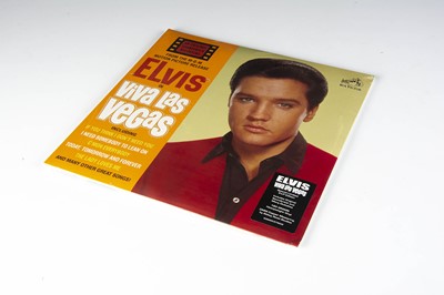 Lot 127 - Elvis Presley LP