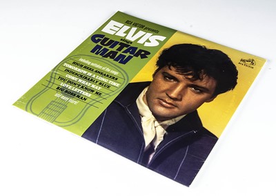 Lot 240 - Elvis Presley LP