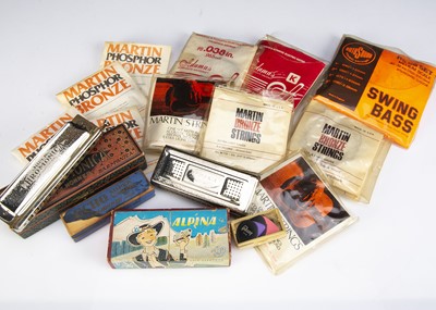 Lot 513 - Harmonicas / Guitar Strings