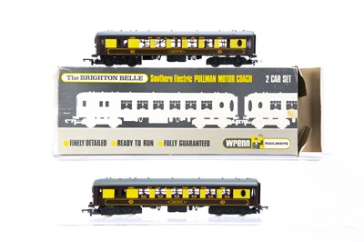 Lot 419 - Wrenn 00 Gauge Brighton Belle 2-Car chocolate and cream Set