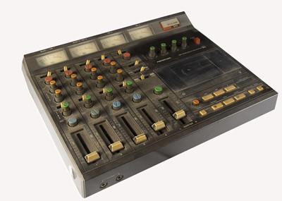 Lot 549 - Tascam Portastudio 244