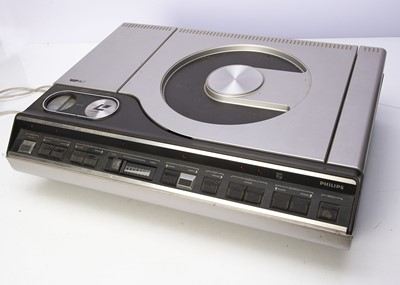 Lot 567 - Philips Laser Disc Player