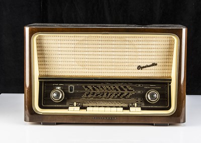 Lot 581 - Telefunken Radio