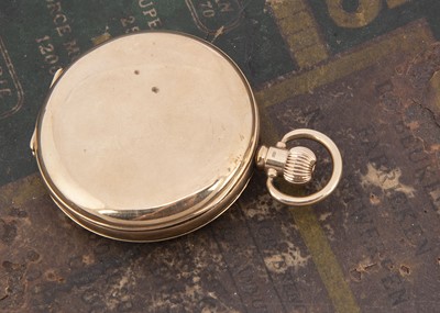 Lot 37 - An early 20th century 9ct gold full hunter pocket watch by Waltham