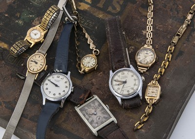 Lot 138 - Eight watches