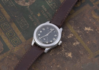 Lot 139 - A WWII Cyma Military Issue "Dirty Dozen" manual wind wristwatch