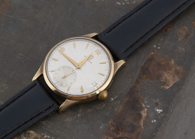 Lot 154 - A 1940s and later Omega manual wind 9ct gold wristwatch