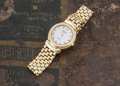 Lot 179 - A modern Rolex Cellini quartz 18ct gold wristwatch