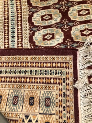 Lot 31 - A woollen Persian rug