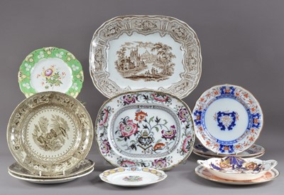 Lot 257 - An assorted collection of 19th century and later plates and platters