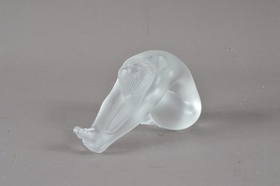 Lot 261 - A Lalique frosted glass figurine