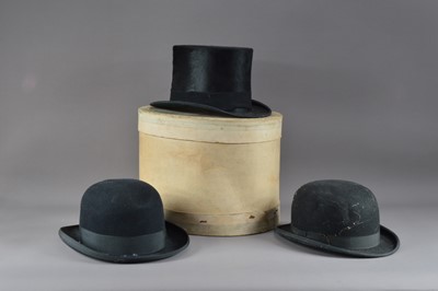 Lot 331 - A Harrods silk top hat