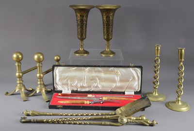 Lot 372 - A collection of brass items