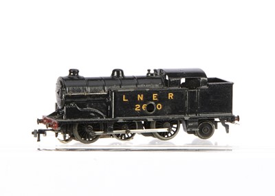 Lot 273 - Hornby-Dublo repainted LNER black 2690 0-6-2T