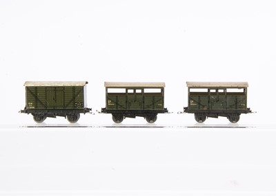 Lot 280 - Hornby-Dublo pre-war 00 Gauge two 3-Rail GWR Cattle Trucks