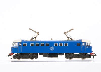 Lot 313 - Uncommon Hornby-Dublo 00 Gauge 2-Rail 2245 BR blue Class 81 AL1 Electric Bo-Bo Pantograph Locomotive E3002
