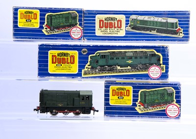 Lot 321 - Hornby-Dublo 00 Gauge 2 and 3-Rail BR green Diesel Locomotives in 3-Rail Boxes
