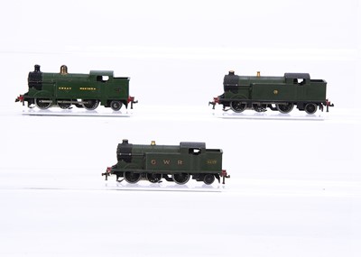 Lot 330 - Hornby-Dublo 00 Gauge 00 Gauge GWR green original and modified 0-6-2 Tank Locomotives