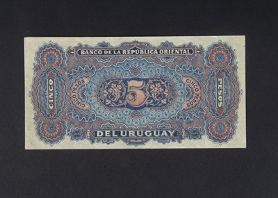 Lot 30 - Uruguay 5 Pesos banknote