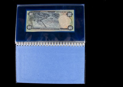 Lot 36 - Bank of Jamaica 1976 commemorative banknote set