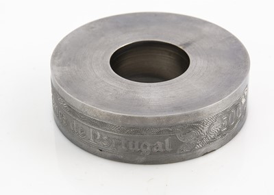 Lot 313 - A small Steel cylinder